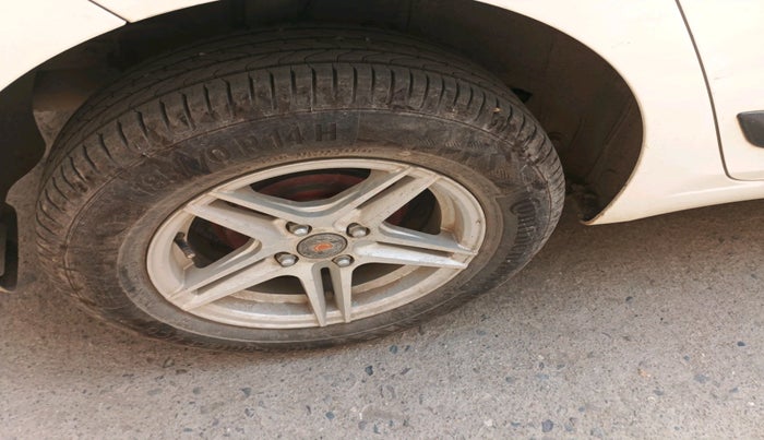 2017 Hyundai Elite i20 SPORTZ 1.2, Petrol, Manual, 84,147 km, tyre