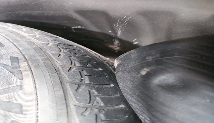 2017 Maruti Baleno SIGMA PETROL 1.2, Petrol, Manual, 73,869 km, tyre