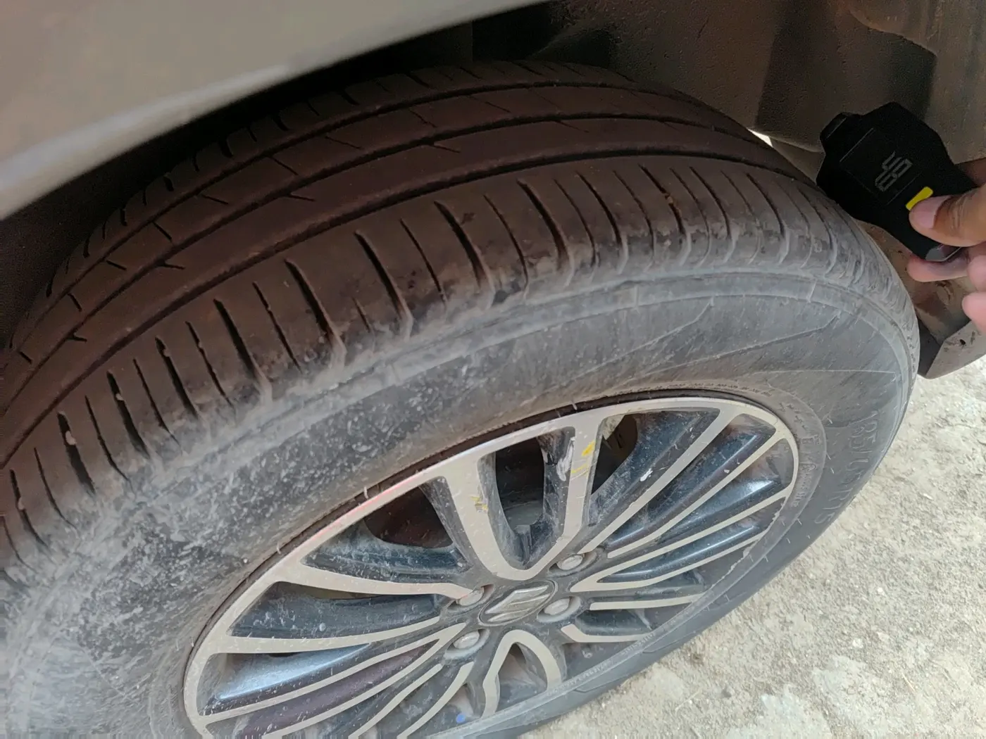 2019 Maruti Dzire ZXI PLUS, Petrol, Manual, 51,268 km, tyre