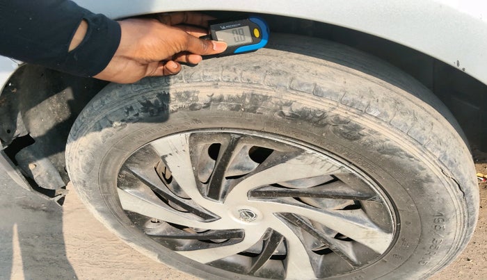 2016 Ford Ecosport TREND+ 1.5L DIESEL, Diesel, Manual, 1,27,212 km, tyre