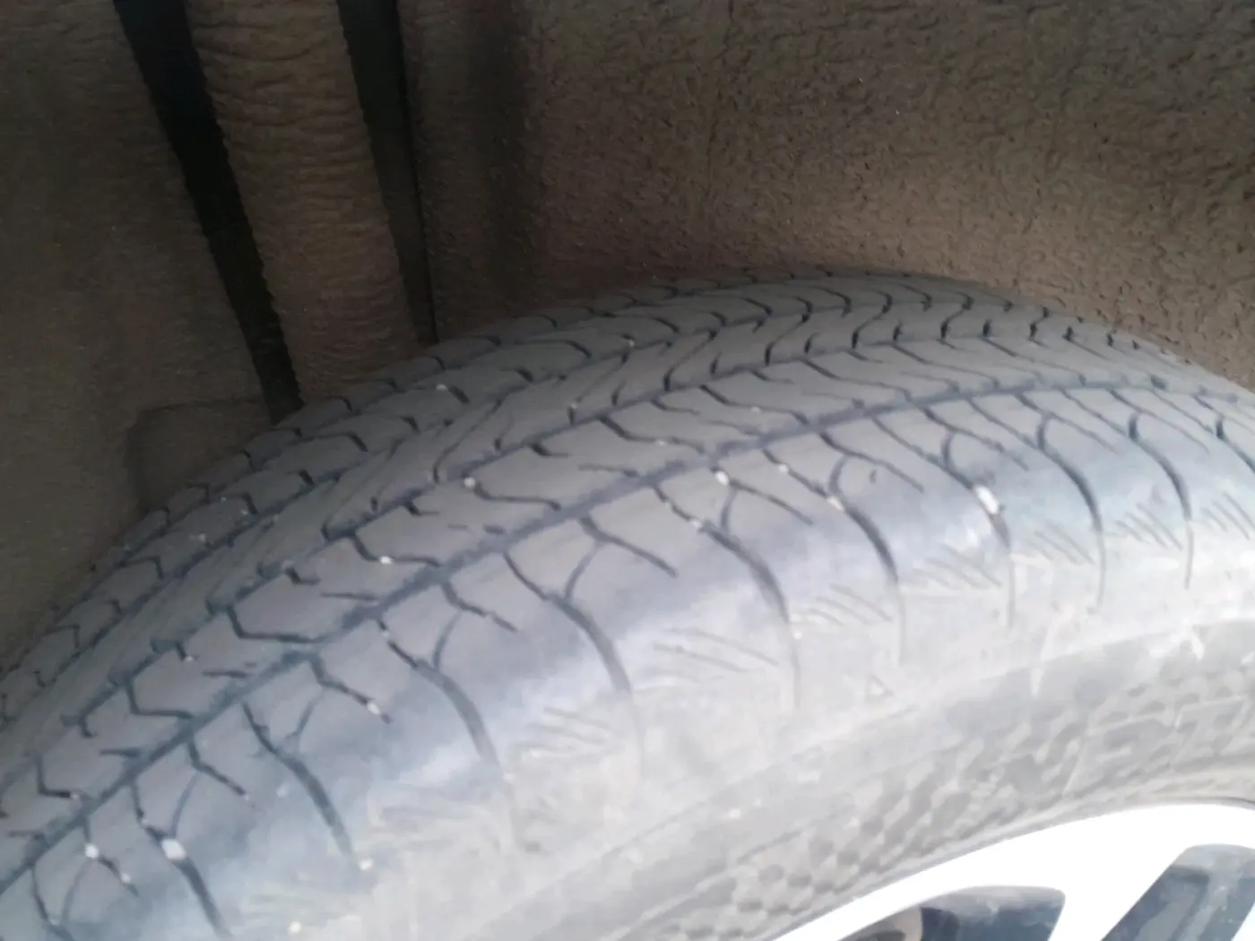 2023 Maruti Grand Vitara ZETA CNG, CNG, Manual, 40,745 km, tyre
