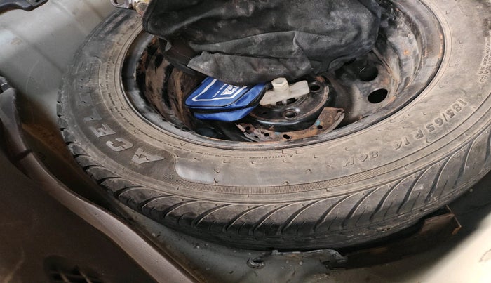 2011 Hyundai i20 SPORTZ 1.2, Petrol, Manual, 23,381 km, tyre