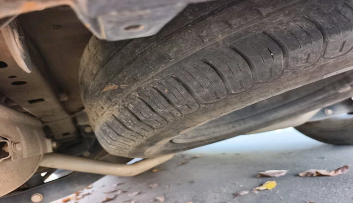 2017 Mahindra XUV500 W6, Diesel, Manual, 39,429 km, tyre