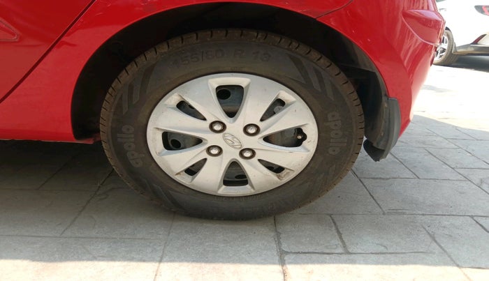 2010 Hyundai i10 ASTA 1.2 AT SUNROOF, Petrol, Automatic, 50,508 km, tyre