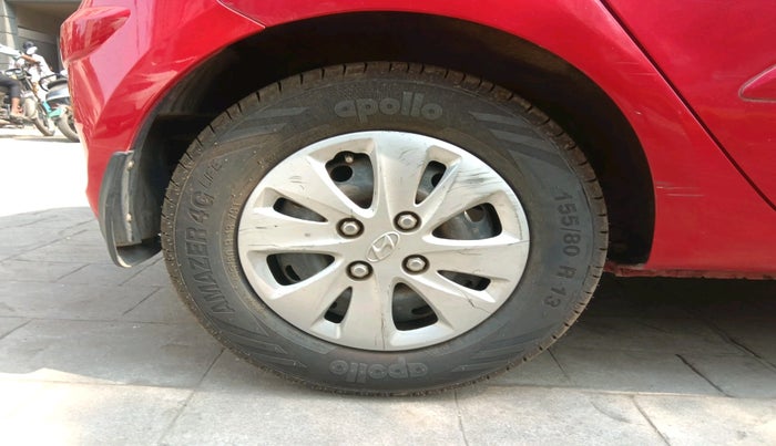 2010 Hyundai i10 ASTA 1.2 AT SUNROOF, Petrol, Automatic, 50,508 km, tyre