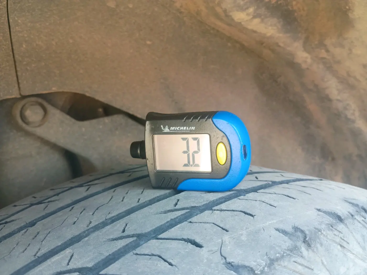 2021 Tata Safari XZ PLUS, Diesel, Manual, 78,208 km, tyre