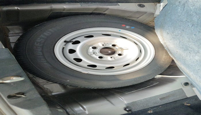 2017 Tata Tiago XZ PETROL, Petrol, Manual, 95,934 km, tyre