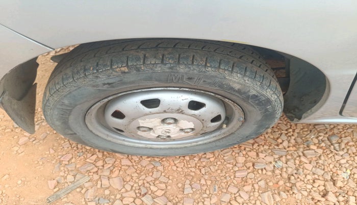 2011 Hyundai Santro Xing GL PLUS, Petrol, Manual, 59,216 km, tyre