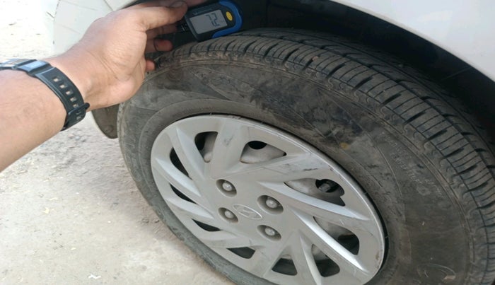 2019 Hyundai NEW SANTRO MAGNA, Petrol, Manual, 32,564 km, tyre