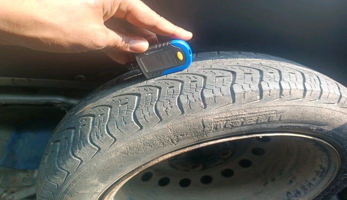 2018 Maruti Wagon R 1.0 VXI, Petrol, Manual, 40,466 km, tyre