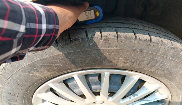 2015 Hyundai Elite i20 SPORTZ 1.4 CRDI, Diesel, Manual, 88,563 km, tyre