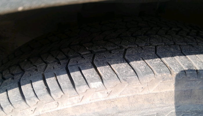 2020 Tata Harrier XZA PLUS 2.0L, Diesel, Automatic, 1,49,299 km, tyre