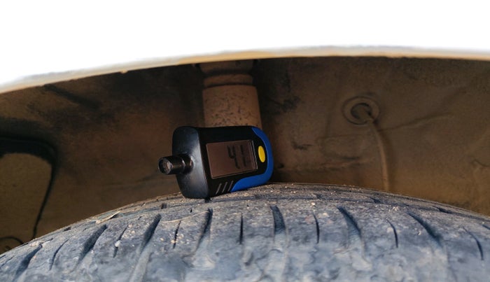 2019 Hyundai Grand i10 ASTA 1.2 KAPPA VTVT, Petrol, Manual, 56,875 km, tyre