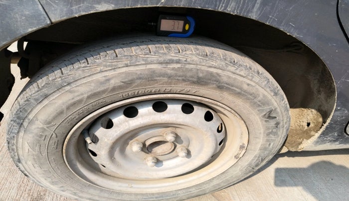 2019 Hyundai NEW SANTRO MAGNA CNG, CNG, Manual, 72,751 km, tyre