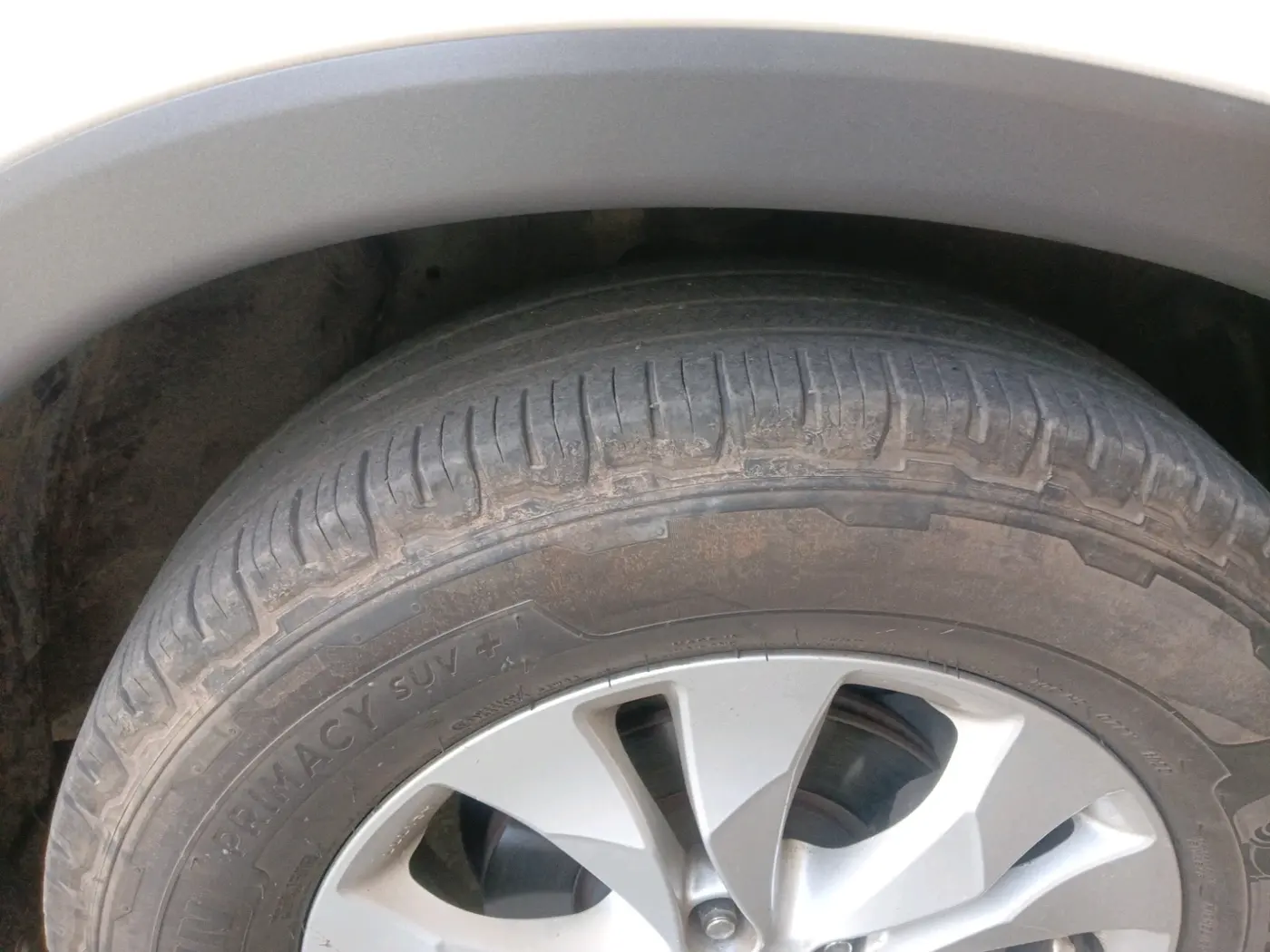 2013 Honda CRV 2.4 AWD AT, Petrol, Automatic, 1,67,641 km, tyre