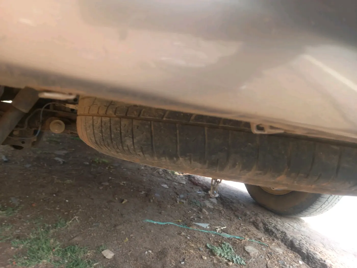 2018 Toyota Innova Crysta 2.4 G 8 STR, Diesel, Manual, 1,11,116 km, tyre