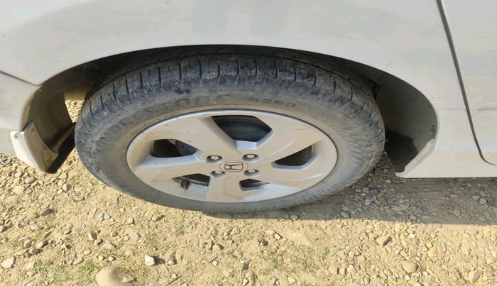 2016 Honda City 1.5L I-DTEC V, Diesel, Manual, 93,934 km, tyre