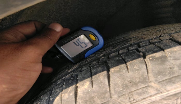 2012 BMW X1 sDrive20d, Diesel, Automatic, 61,133 km, tyre