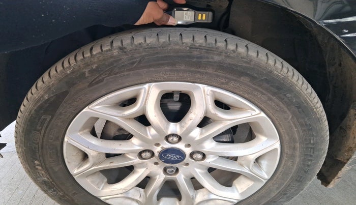 2017 Ford Ecosport TITANIUM 1.5L DIESEL, Diesel, Manual, 79,653 km, tyre