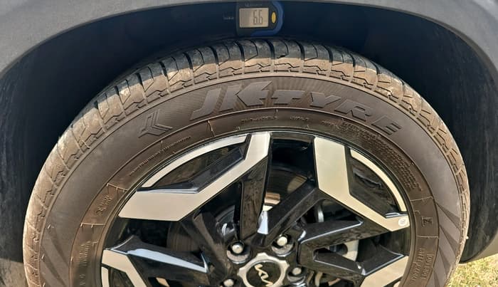 2025 KIA SELTOS HTX (O) 1.5 Petrol iVT, Petrol, Automatic, 2,739 km, tyre