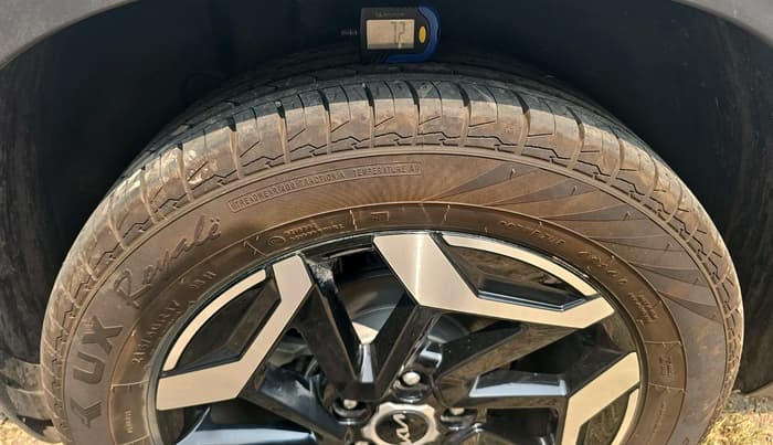 2025 KIA SELTOS HTX (O) 1.5 Petrol iVT, Petrol, Automatic, 2,739 km, tyre