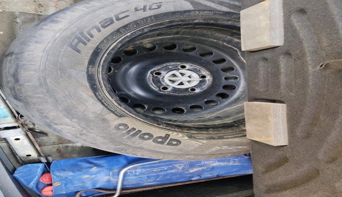 2018 Hyundai Creta SX 1.6 DIESEL, Diesel, Manual, 1,06,222 km, tyre