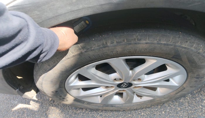 2018 Hyundai Creta SX 1.6 DIESEL, Diesel, Manual, 1,06,222 km, tyre