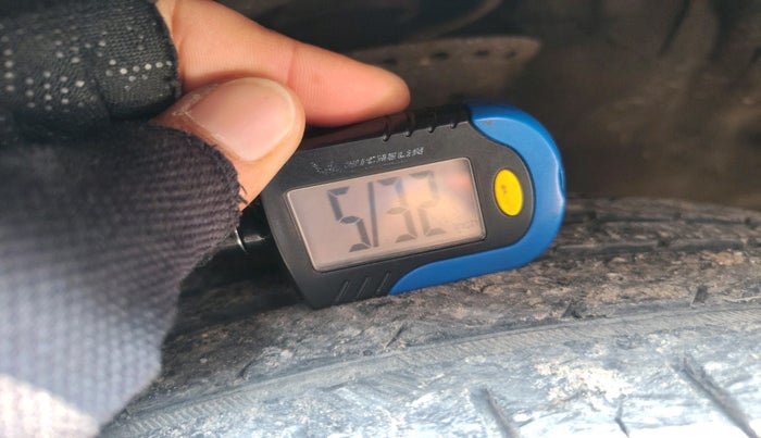 2014 Hyundai i20 ASTA 1.2, Petrol, Manual, 78,688 km, tyre