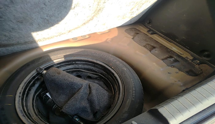 2016 Hyundai i20 Active 1.2 S, Petrol, Manual, 92,527 km, tyre