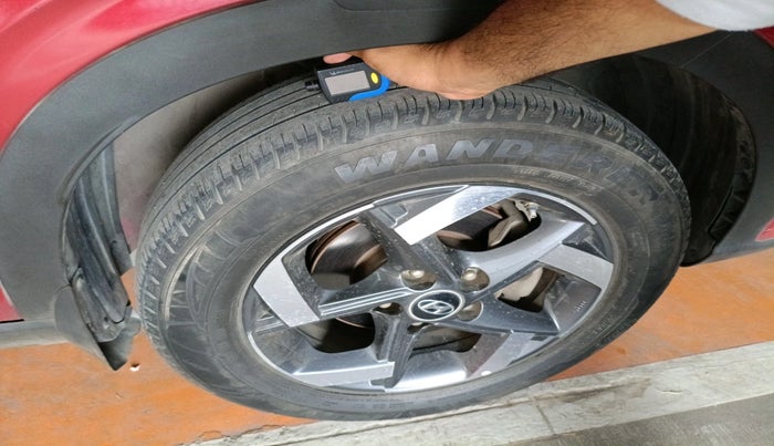 2021 Hyundai VENUE SX PLUS 1.0 TURBO DCT, Petrol, Automatic, 63,326 km, tyre