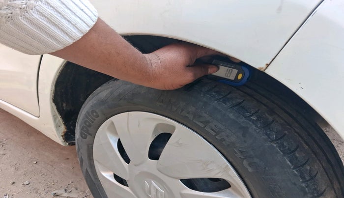 2014 Maruti Celerio VXI, CNG, Manual, 1,15,711 km, tyre