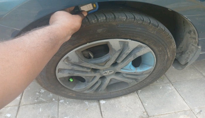 2022 Tata TIGOR EV XZ PLUS, Electric, Automatic, 38,847 km, tyre