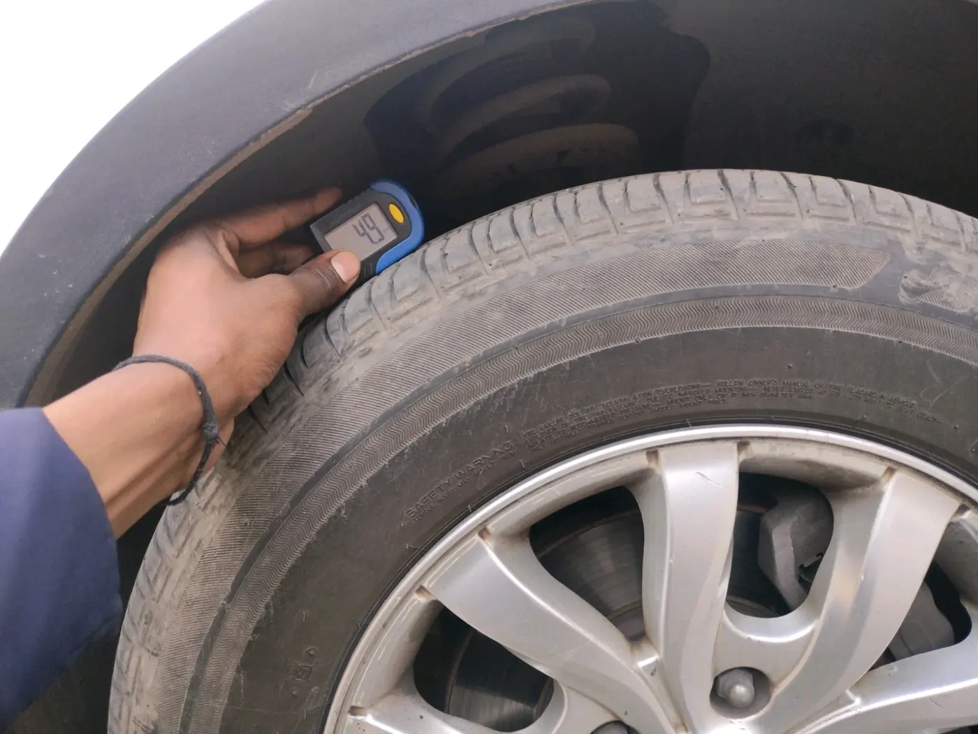 2019 Mahindra XUV500 W9, Diesel, Manual, 88,531 km, tyre
