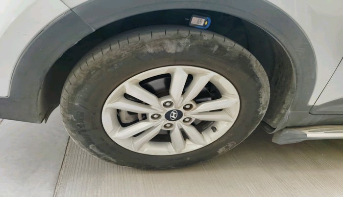 2018 Hyundai Creta SX PLUS 1.6 PETROL, Petrol, Manual, 83,772 km, tyre