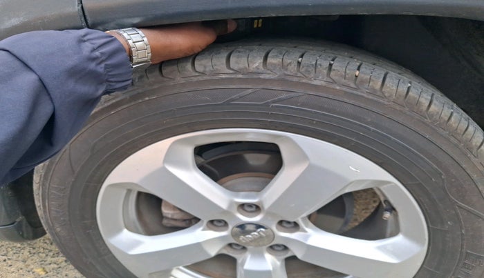 2019 Jeep Compass LONGITUDE (O) 1.4 PETROL AT, Petrol, Automatic, 57,464 km, tyre