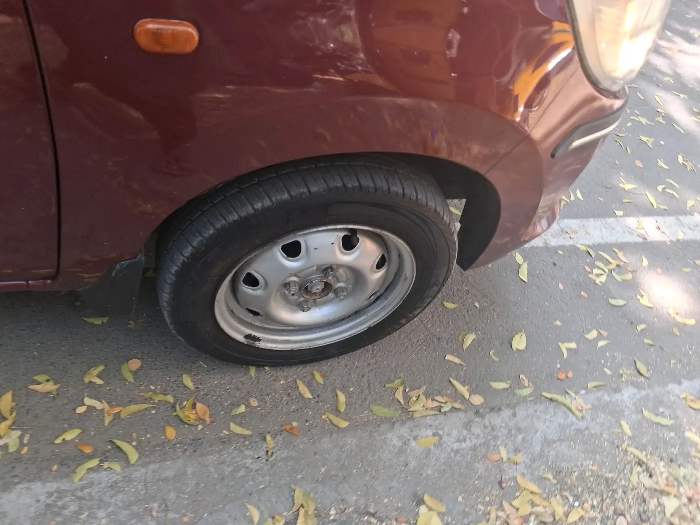 2017 Maruti Alto K10 VXI AMT, Petrol, Automatic, 43,859 km, tyre