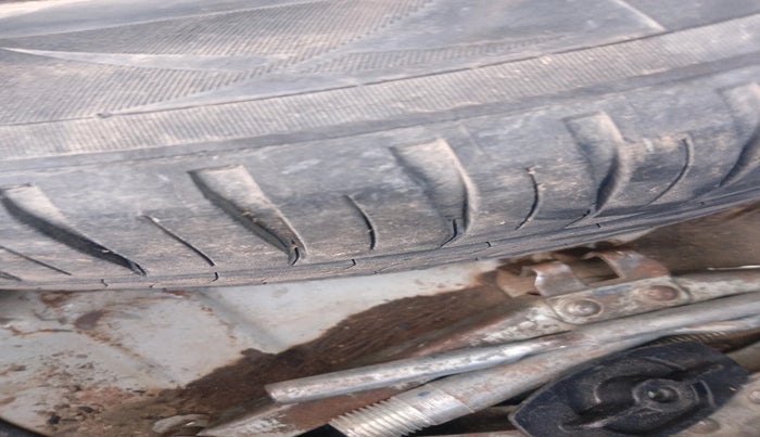 2013 Hyundai i20 SPORTZ 1.4 CRDI, Diesel, Manual, 88,765 km, tyre