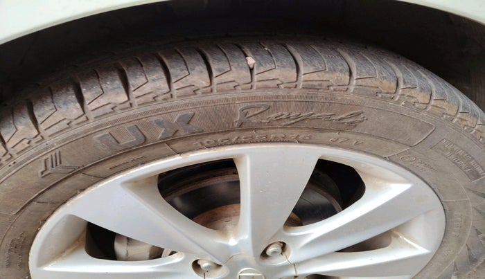 2012 Hyundai Verna FLUIDIC 1.6 VTVT SX, Petrol, Manual, 40,764 km, tyre