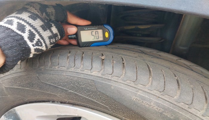 2023 Nissan MAGNITE XE, Petrol, Manual, 42,843 km, tyre