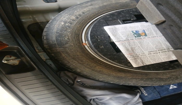 2015 Hyundai Creta SX (O) 1.6 DIESEL, Diesel, Manual, 1,13,909 km, tyre