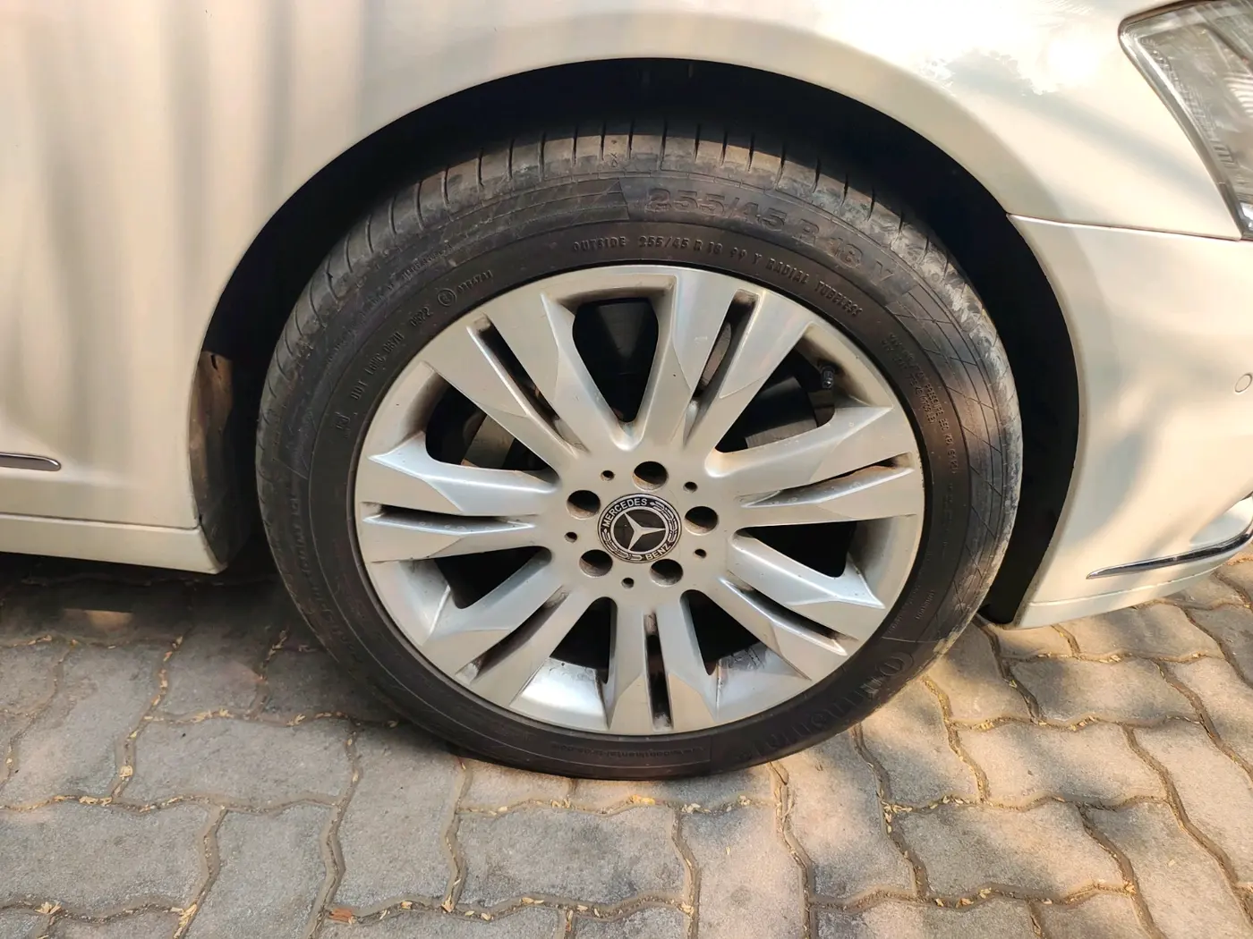 2012 Mercedes Benz S Class 500L, Petrol, Automatic, 44,795 km, tyre