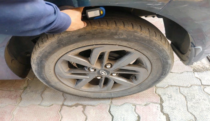 2021 Hyundai GRAND I10 NIOS SPORTZ AMT 1.2 KAPPA VTVT, Petrol, Automatic, 60,912 km, tyre