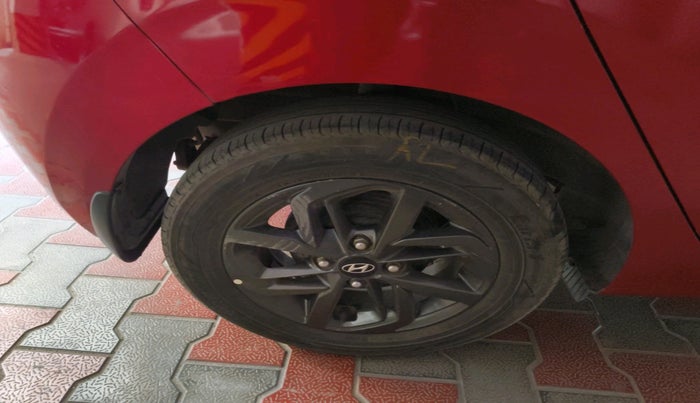 2020 Hyundai GRAND I10 NIOS SPORTZ 1.2 KAPPA VTVT, Petrol, Manual, 68,093 km, tyre