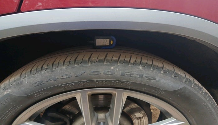 2019 BMW X4 XDRIVE 20D M SPORT X, Diesel, Automatic, 1,08,711 km, tyre