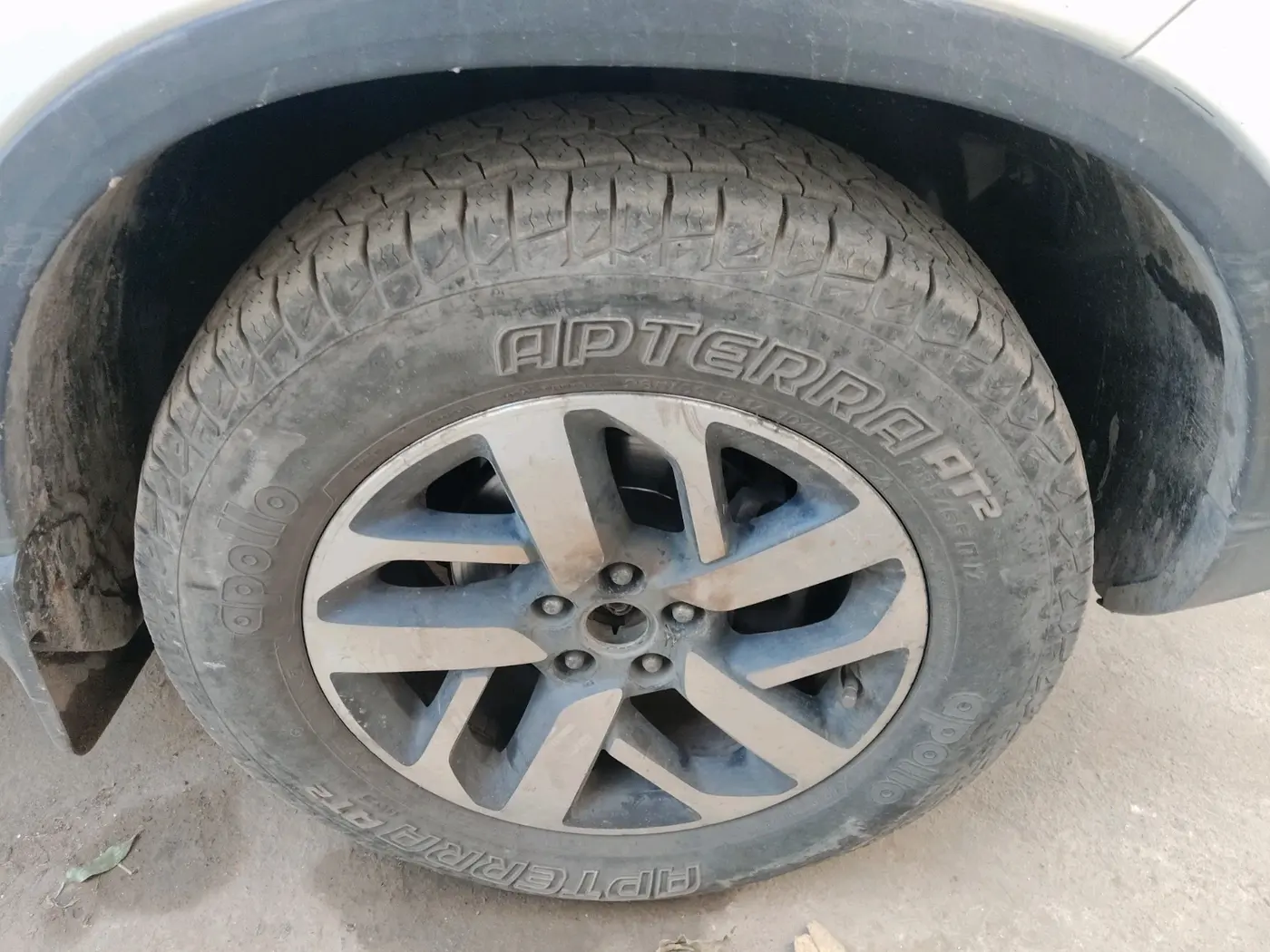 2021 Tata Harrier XZ PLUS 2.0L, Diesel, Manual, 1,11,488 km, tyre