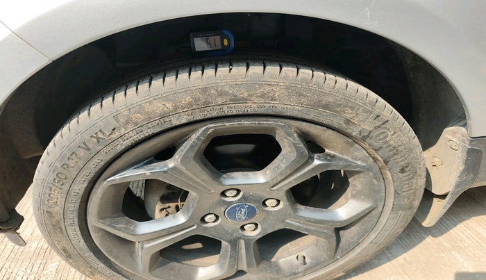 2019 Ford Ecosport TITANIUM 1.0L ECOBOOST SPORTS(SUNROOF), Petrol, Manual, 54,744 km, tyre