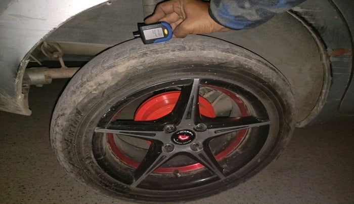 2014 Datsun Go T, Petrol, Manual, 65,054 km, tyre