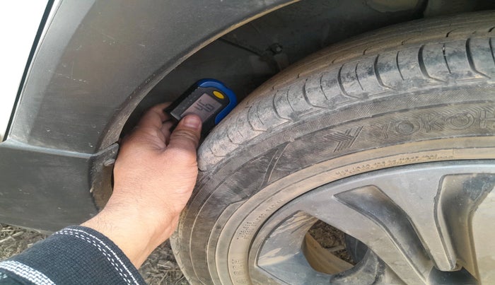 2019 Tata TIAGO NRG PETROL, Petrol, Manual, 56,854 km, tyre