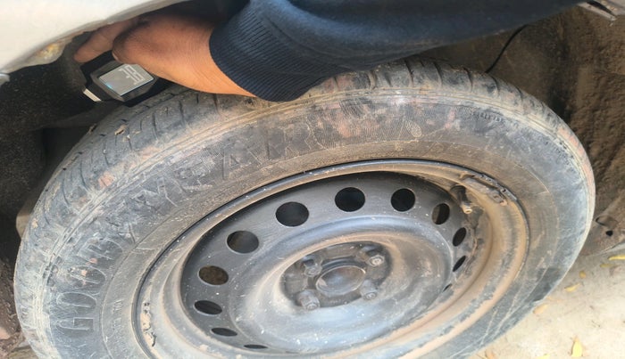 2016 Maruti Ciaz VDI+ SHVS, Diesel, Manual, 1,57,455 km, tyre