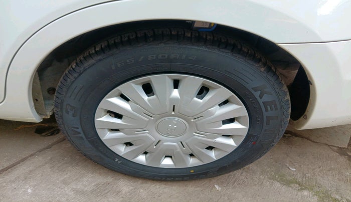 2013 Chevrolet Sail 1.2 LS ABS, Petrol, Manual, 22,780 km, tyre